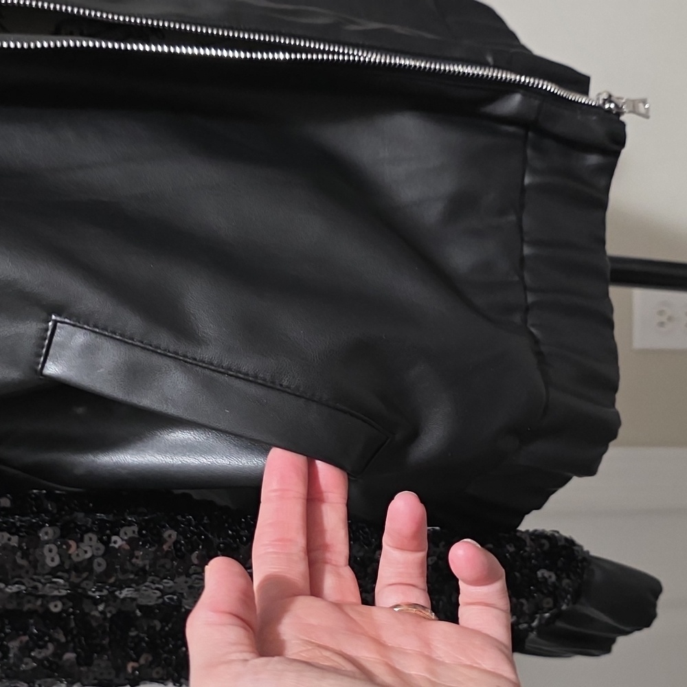 Colleen Lopez Sequin Sleeve Faux Leather Bomber Jacket Coat Small Black - Picture 5 of 9